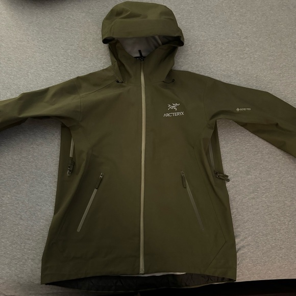 Arc'teryx Beta Lt Jacket (Tatsu)